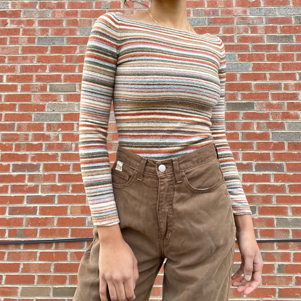 CALVIN KLEIN 100% lambs wool long sleeve boatneck multi-colored striped sweater